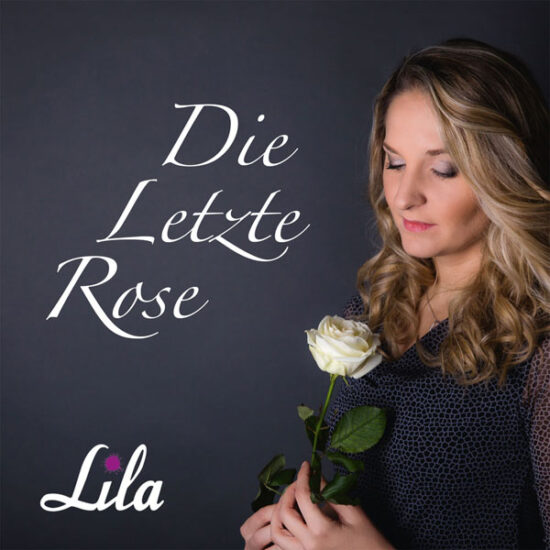 Cover Trauer CD Sängerin Lila
